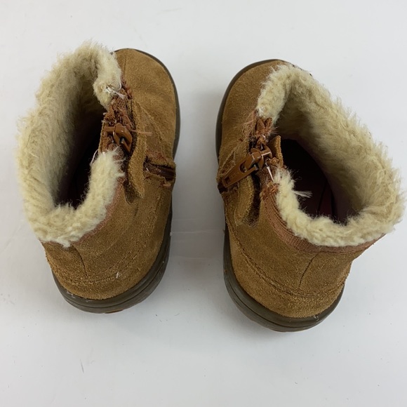 Stride Rite girls suede booties Size 5.5 - Picture 5 of 8